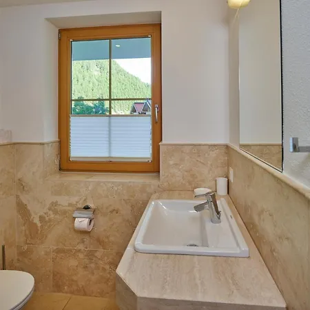 Апартаменты Residenz 4 *